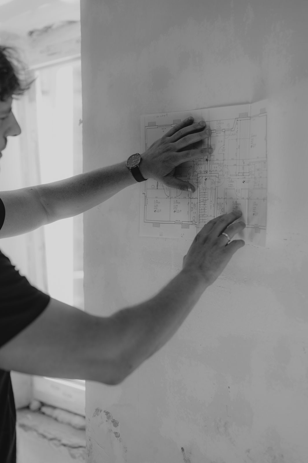 Schadensanierung durch erfahrenen Malermeister in Klagenfurt im Innenbereich